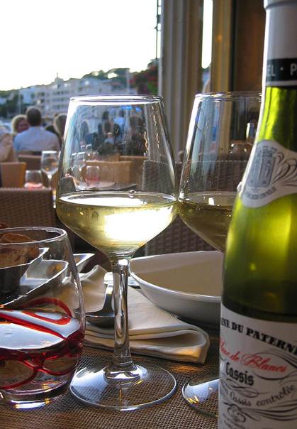 Ravintola Cassisin kylässä